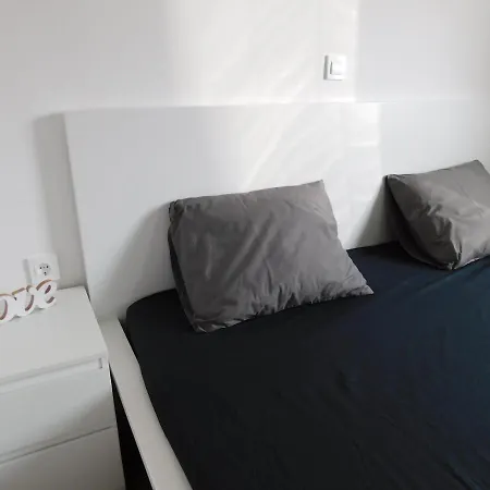 Elegant Poklukarjeva Street Apartman Ljubljana