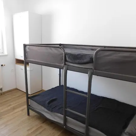 Elegant Poklukarjeva Street Apartment