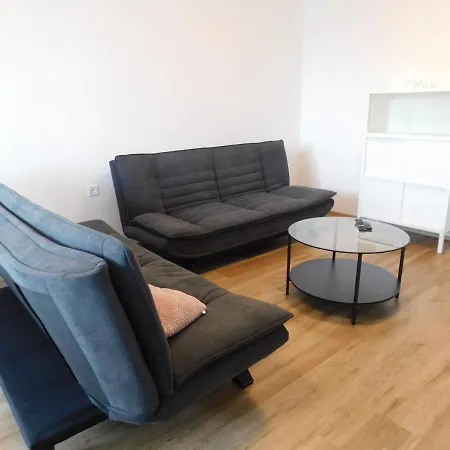 Elegant Poklukarjeva Street *