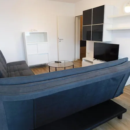 דירה Elegant Poklukarjeva Street *